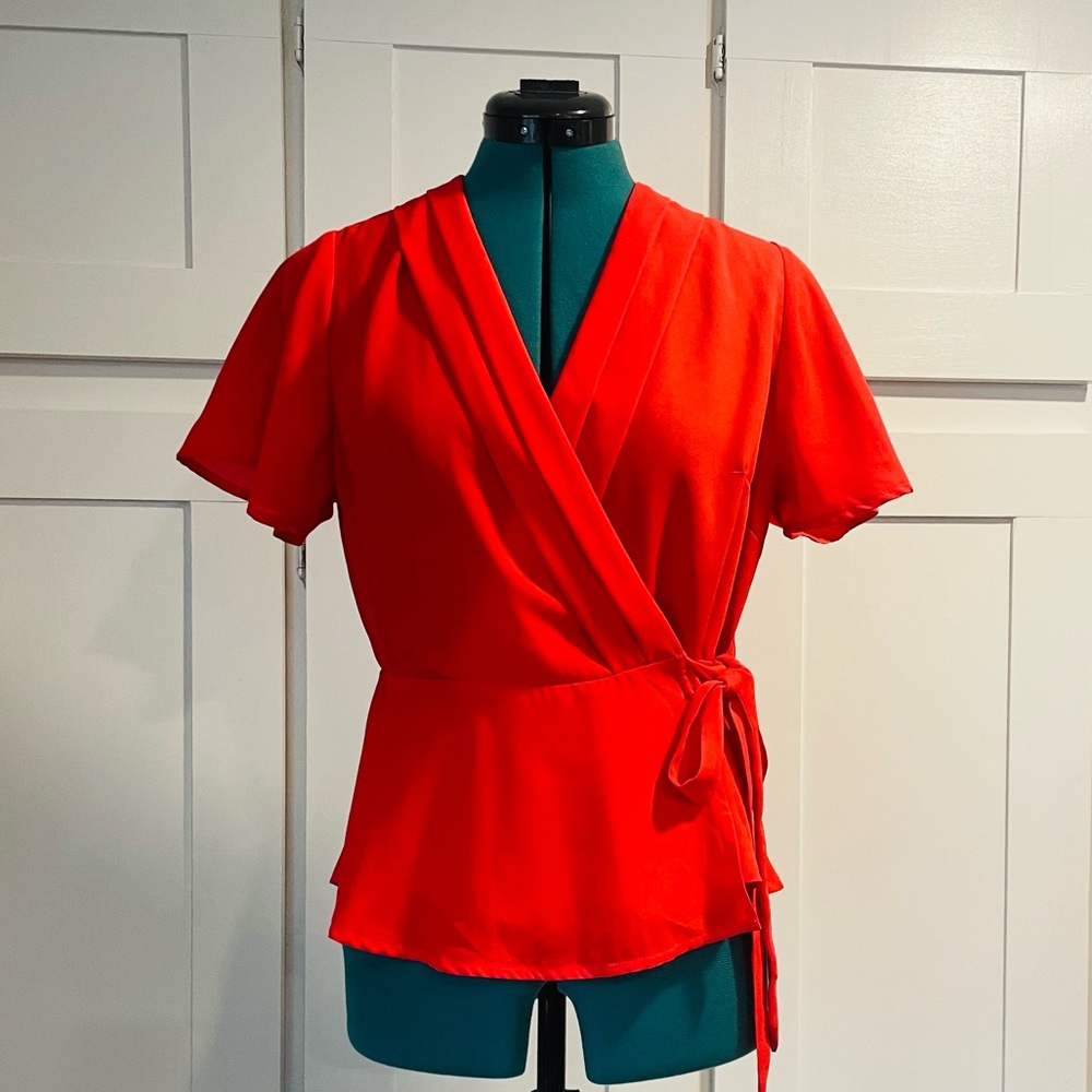 NWOT Monteau wrap top